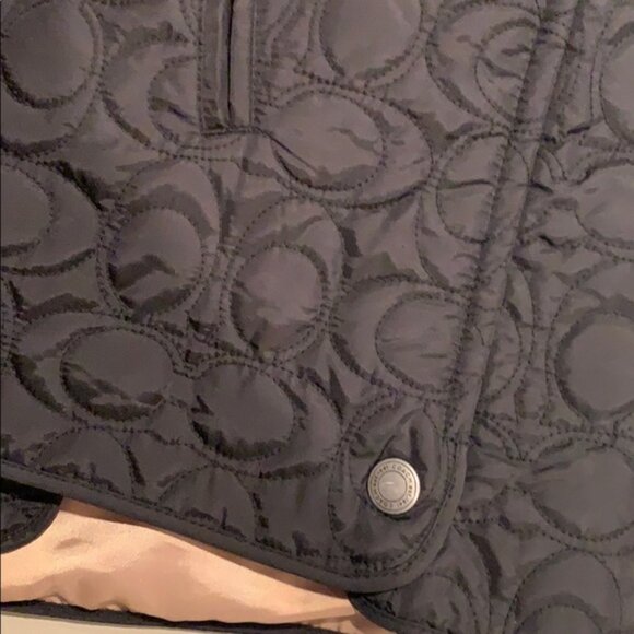 - Signature COACH “C” est.1941 plaid chore  jacket… - Picture 6 of 8